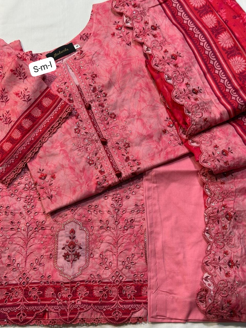 PREMIUM EMBROIDERED LAWN 3 PIECE STITCHED