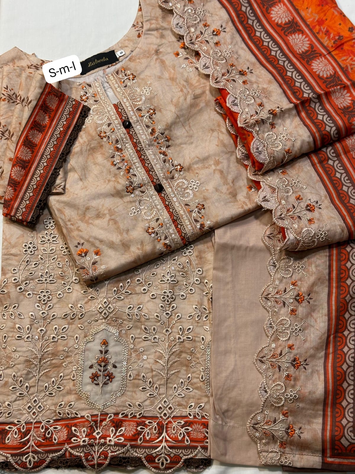 PREMIUM EMBROIDERED LAWN 3 PIECE STITCHED