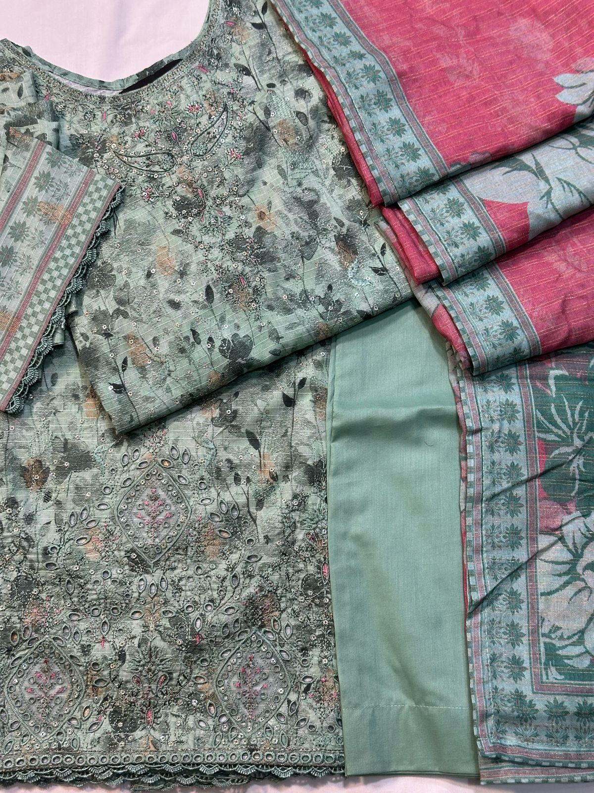 Premium Jacquard Digital Printed Embroidered Lawn Shirt 3 Piece Stitched