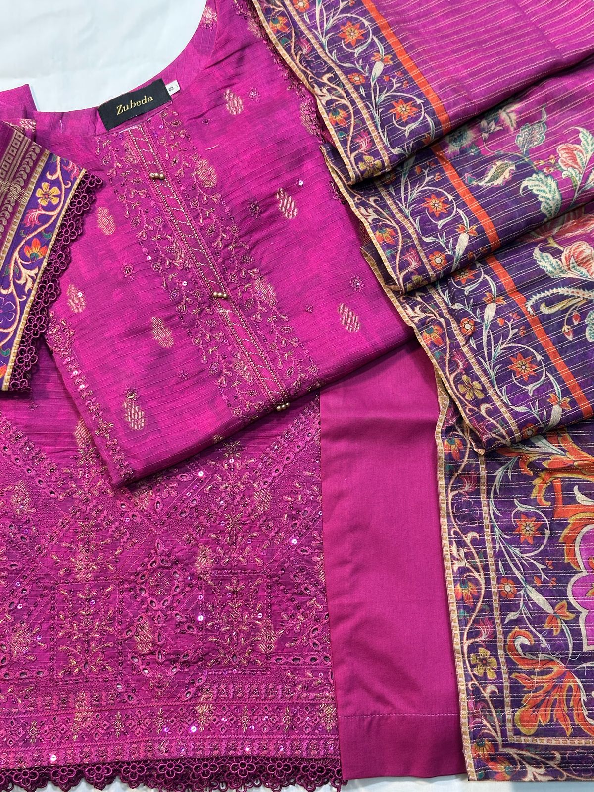 Premium Jacquard Digital Printed Embroidered Lawn Shirt 3 Piece Stitched