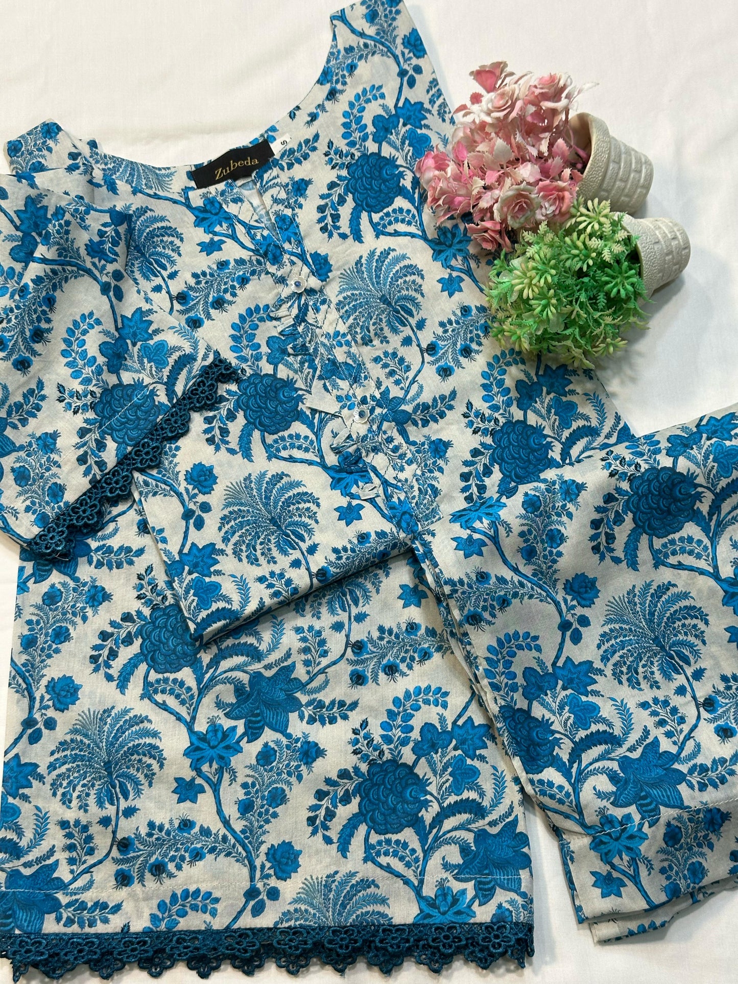 M-PRINTS PREMIUM PRINTED LAWN 2 PIECE STITCHED
