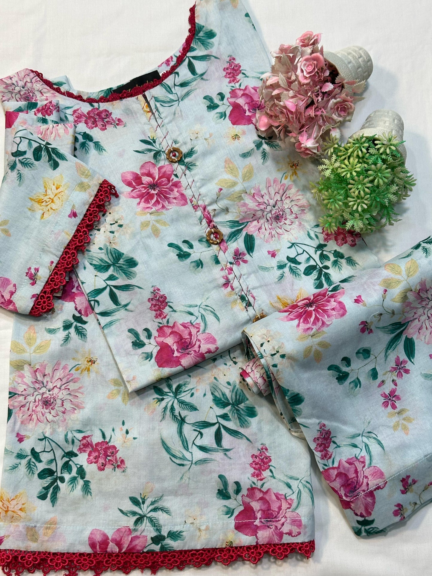 M-PRINTS PREMIUM PRINTED LAWN 2 PIECE STITCHED