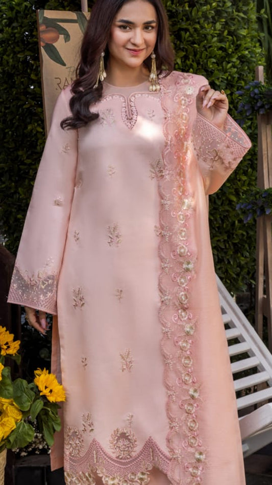 RANG RASIYA LUXURY CHIKENKARI LAWN COLLECTION