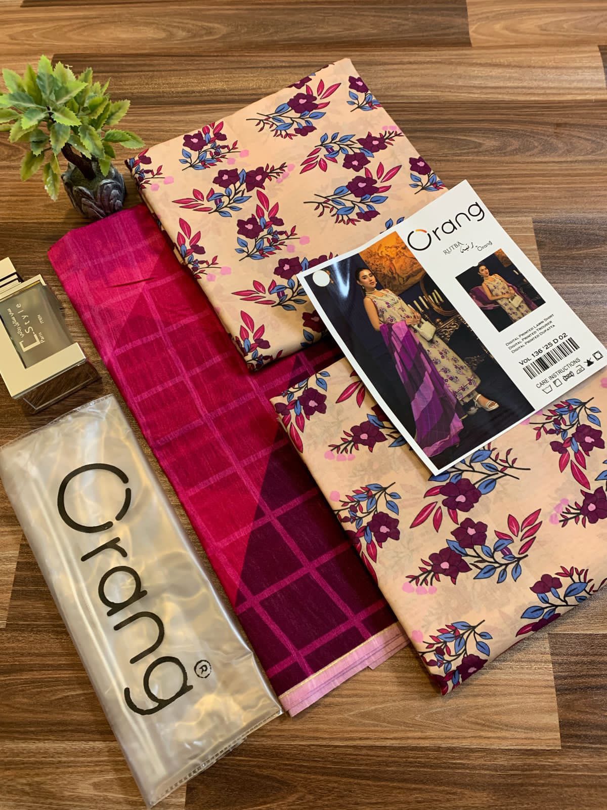 JHANNAK Present Printed 3 Piece Lawn Design Collection 2025